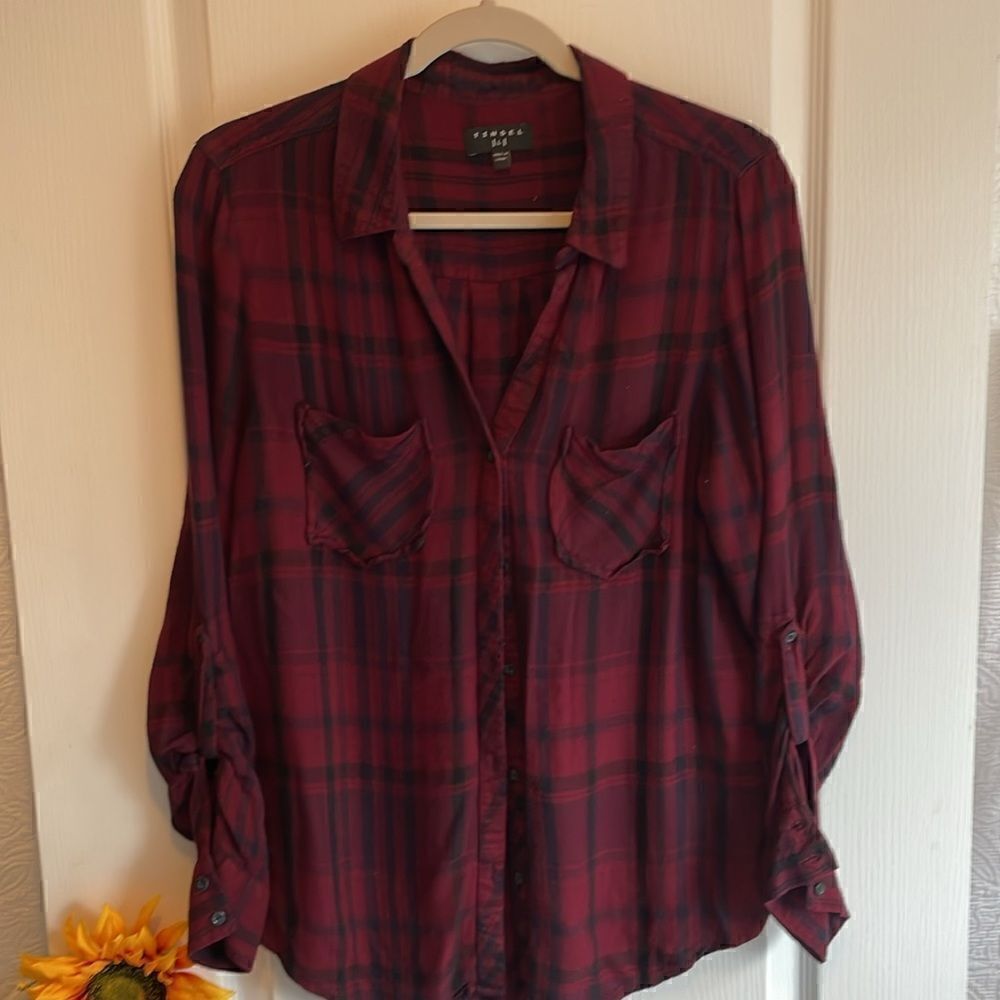Tinsel stitch fix red & black plaid flannel button up shirt. Size L - Picture 3 of 6